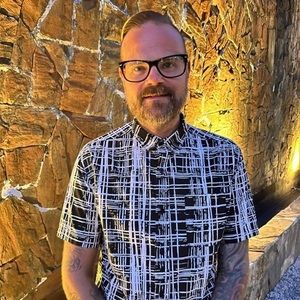 Meet your Posher, Joshua